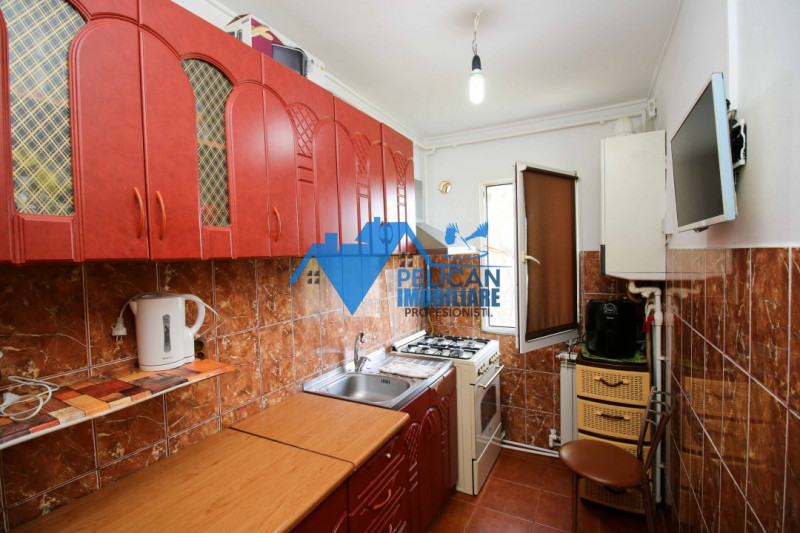 Vest, 2 camere, renovat, centrala proprie