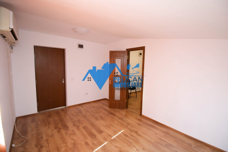 Central, spatiu birouri, renovat