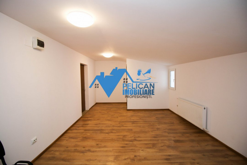 Central, spatiu birouri, renovat