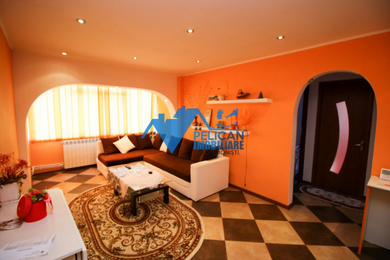 Vest, 2 camere, Etaj 3, renovat, centrala proprie