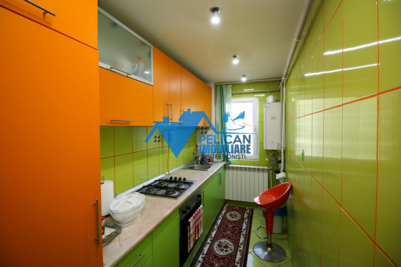 Vest, 2 camere, Etaj 3, renovat, centrala proprie