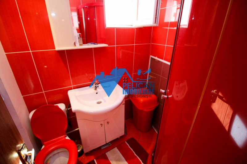 Vest, 2 camere, Etaj 3, renovat, centrala proprie