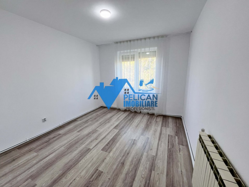 Vest, U-uri, 2 camere, Etaj 3, renovat