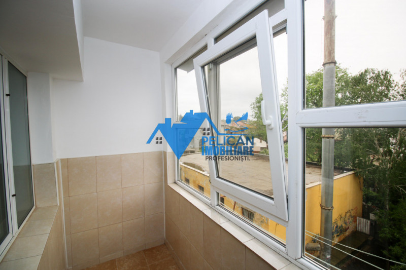 Str. Babadag, 2 camere, Etaj 3, centrala proprie