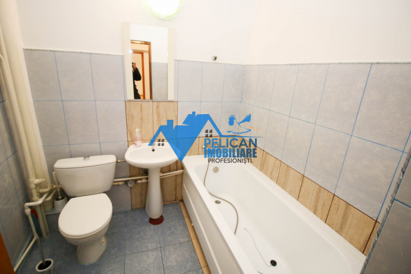 Str. Babadag, 2 camere, Etaj 3, centrala proprie