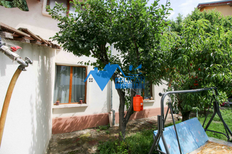 Cartierul Nou, Casa  P+M de vanzare, teren 400mp