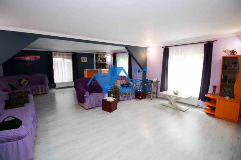 Cartierul Nou, Casa  P+M de vanzare, teren 400mp