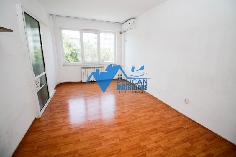 1848 Apartament 3 camere ,Etaj 3, decomandat 