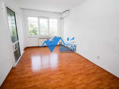 1848 Apartament 3 camere ,Etaj 3, decomandat 