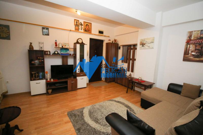 Ultracentral, 3 camere, etaj 2, renovat 