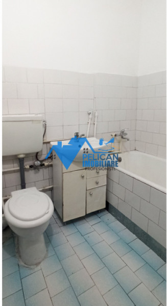 Vest, 2 camere, etaj 1, centrala proprie