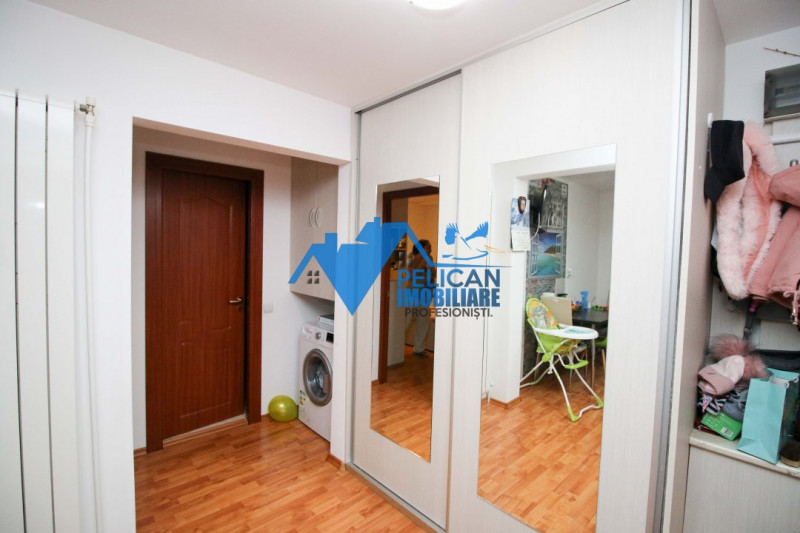 Podgoriilor, 2 camere, decomandat, renovat modern, pod