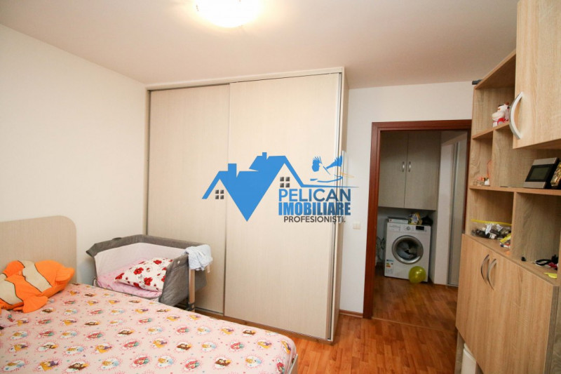 Podgoriilor, 2 camere, decomandat, renovat modern, pod