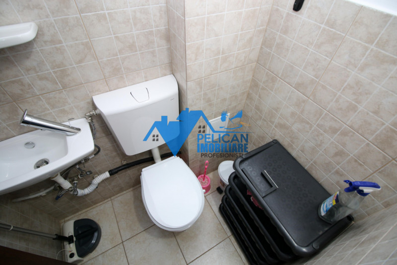 Apartament 3 camere, renovat modern , mobilat si utilat