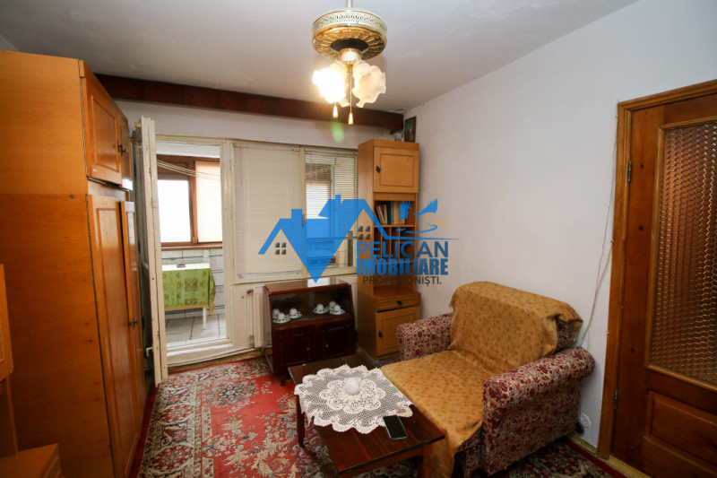Grigore Moisil, Garsoniera Confort 1