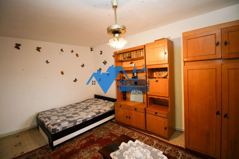 Grigore Moisil, Garsoniera Confort 1