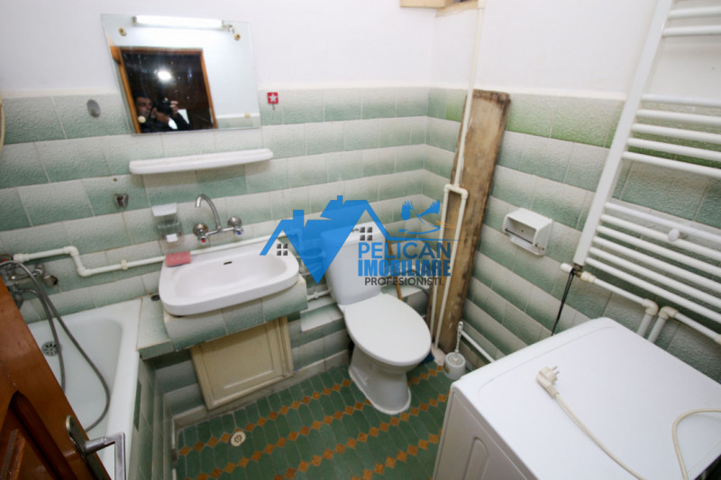 Grigore Moisil, Garsoniera Confort 1