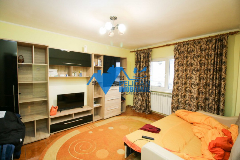 Faleza, 4 camere, Etaj 1, centrala proprie, 91 mp