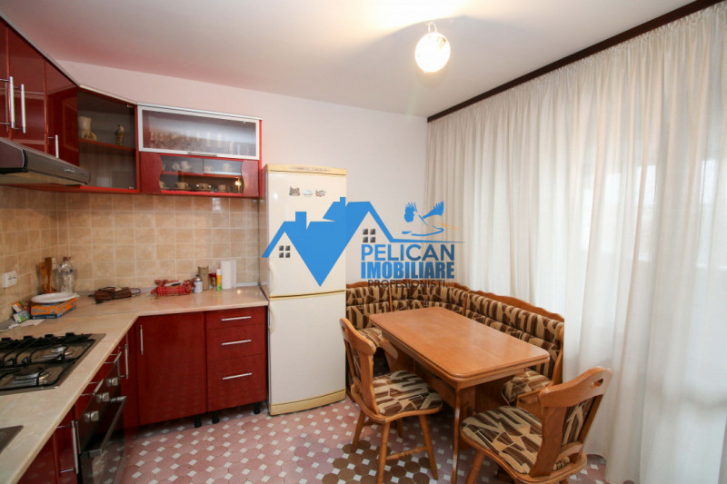 Spitalului, 3 camere, decomandat, 101 mp