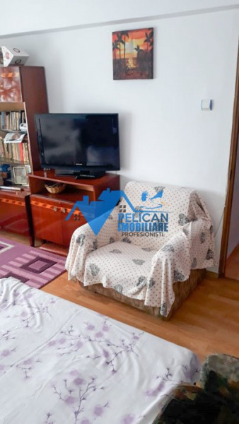 Faleza, 3 camere, decomandat, centrala termica
