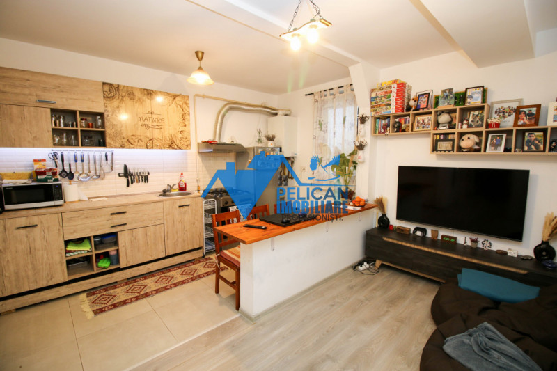 9 Mai, 2 camere, mobilat si utilat complet