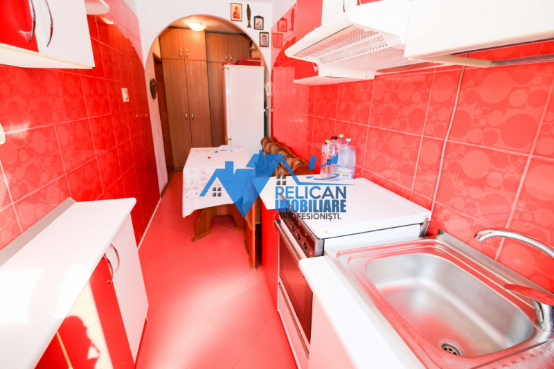 Vest , 2 camere, Etaj 3, renovat
