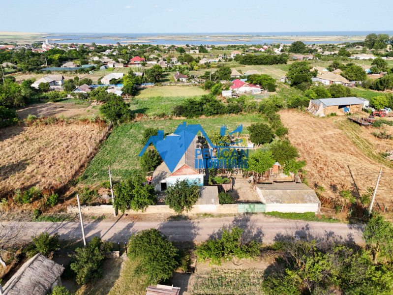 Casa cu teren in Salcioara (Jurilovca) - 2600mp