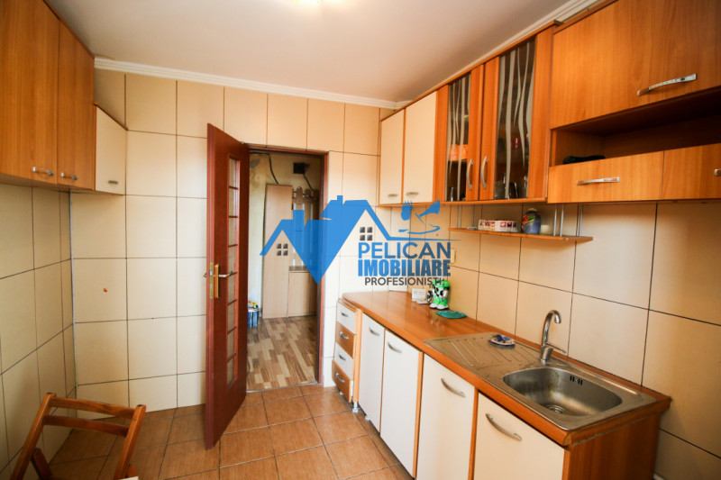 Spitalului, 2 camere, decomandat - 52MP