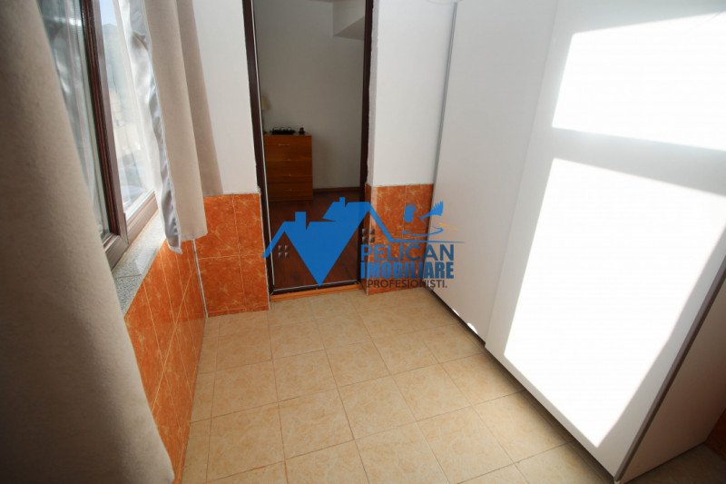 Mircea Voda, 2 camere, etaj 1, centrala proprie
