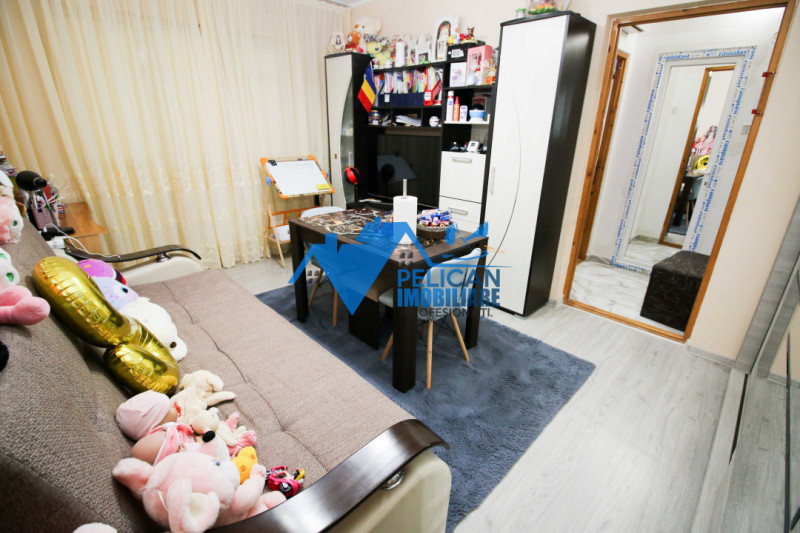 Marinarul, 2 camere renovat modern,  centrala proprie
