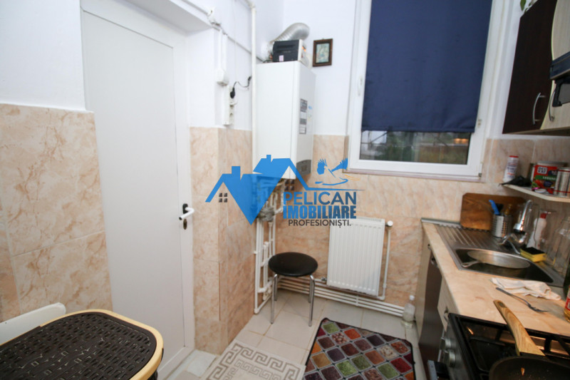 Str. Caragiale, Apartament 2 camere, centrala proprie