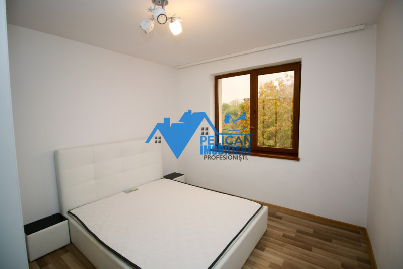 Vest, U-uri, 3 camere, decomandat, renovat