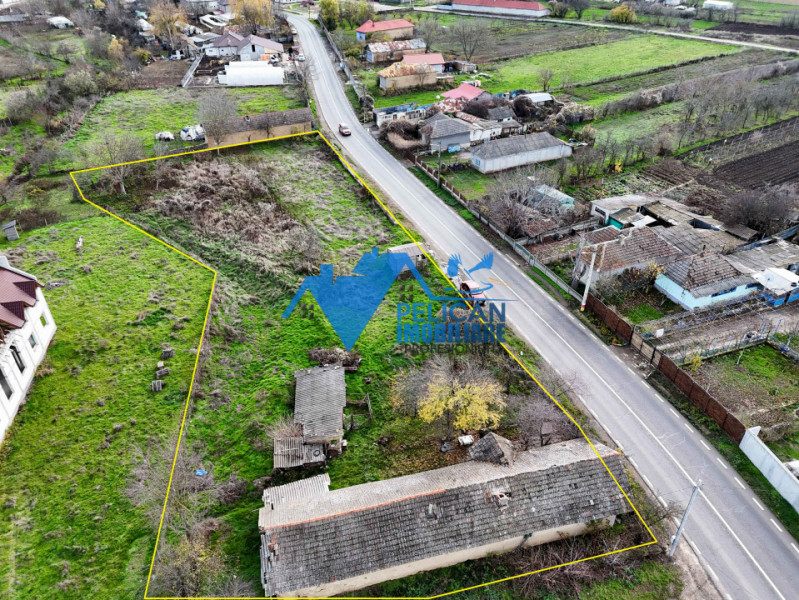 Casa cu teren in CIUCUROVA - 3317MP - la drumul National