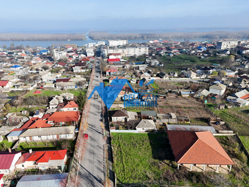 Vila LA ROSU in MAHMUDIA - DELTA DUNARII, teren 1376MP