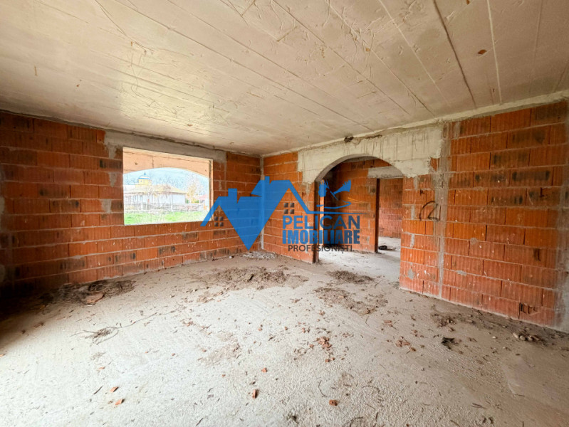 Vila LA ROSU in MAHMUDIA - DELTA DUNARII, teren 1376MP