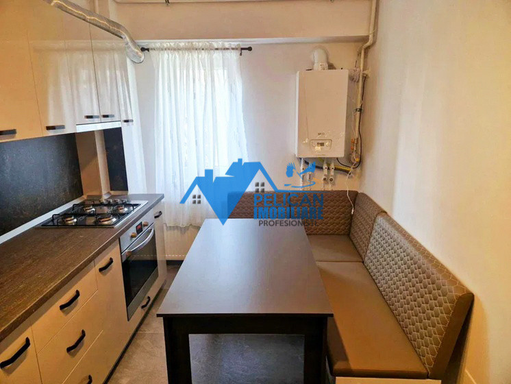 E3, 2 camere, Etaj 3, renovat total, gata de mutat