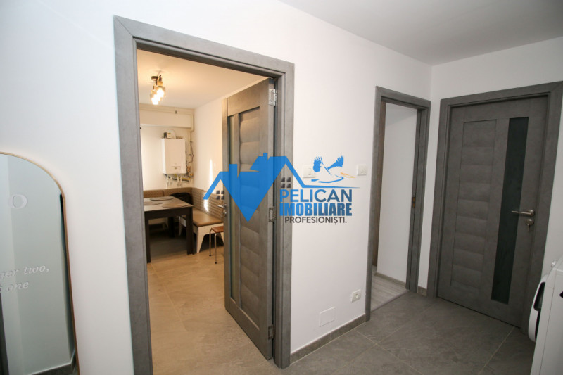 E3, 2 camere, Etaj 3, renovat total, gata de mutat