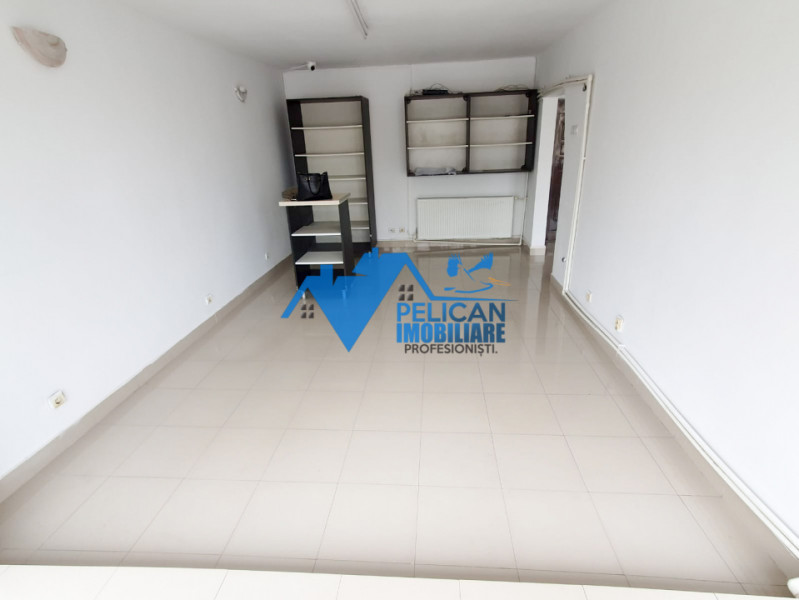 Zona Pelican, 2 camere, de locuit sau spatiu comercial