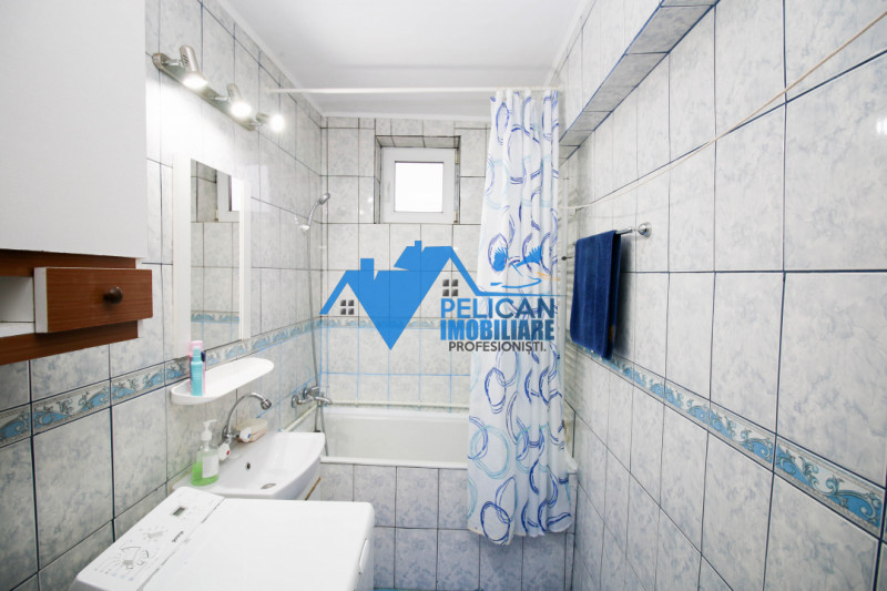 Ultracentral, renovat, gata de mutat