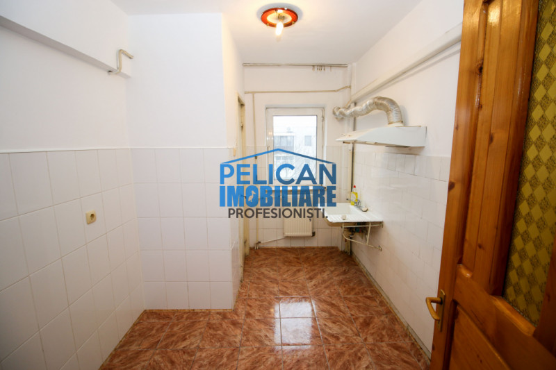 PIATA NOUA, 2 CAMERE, DECOMANDAT