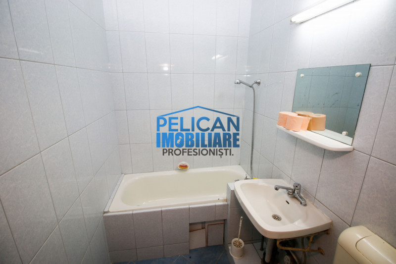 PIATA NOUA, 2 CAMERE, DECOMANDAT