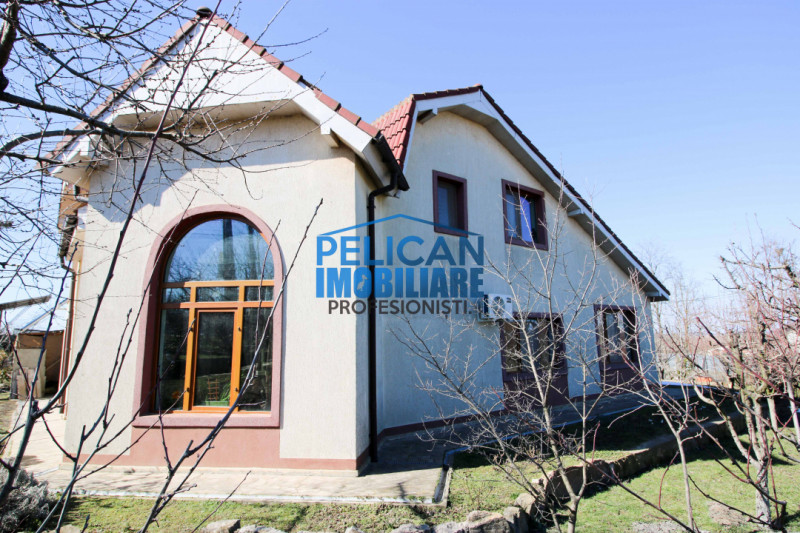 Vila superba in Mineri, P+1, teren 1770MP