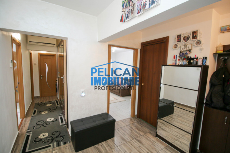 Piața Nouă, 4 camere, decomandat, modern