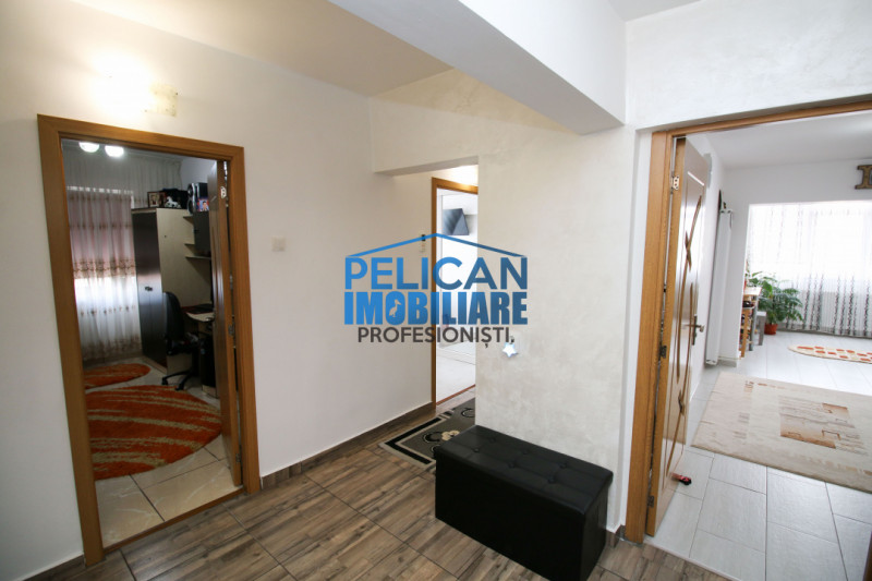 Piața Nouă, 4 camere, decomandat, modern