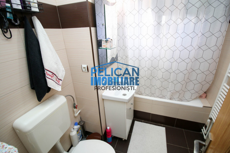 Piața Nouă, 4 camere, decomandat, modern