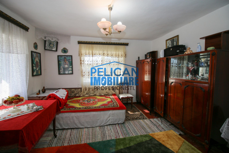 Casa cu teren FRECATEI - CENTRU
