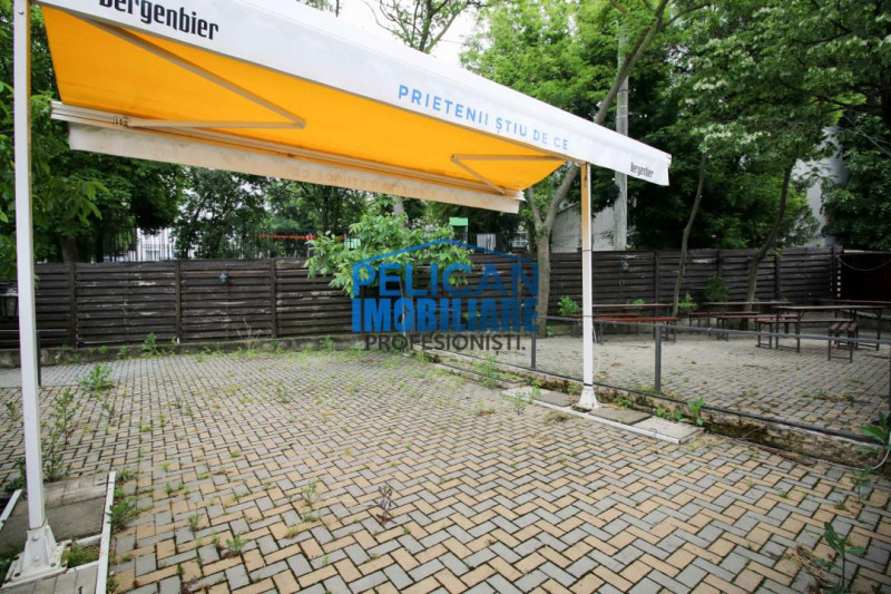 ZONA BIG - TERASA - BAR - RESTAURANT - STRADAL