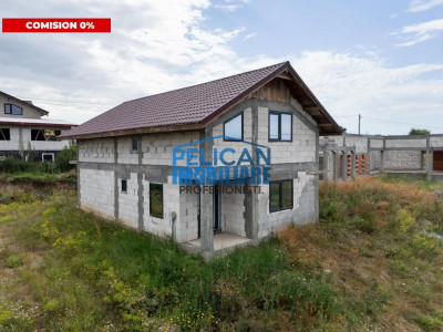 VILA P+M - LA ROSU - IN MALCOCI - COMISION 0