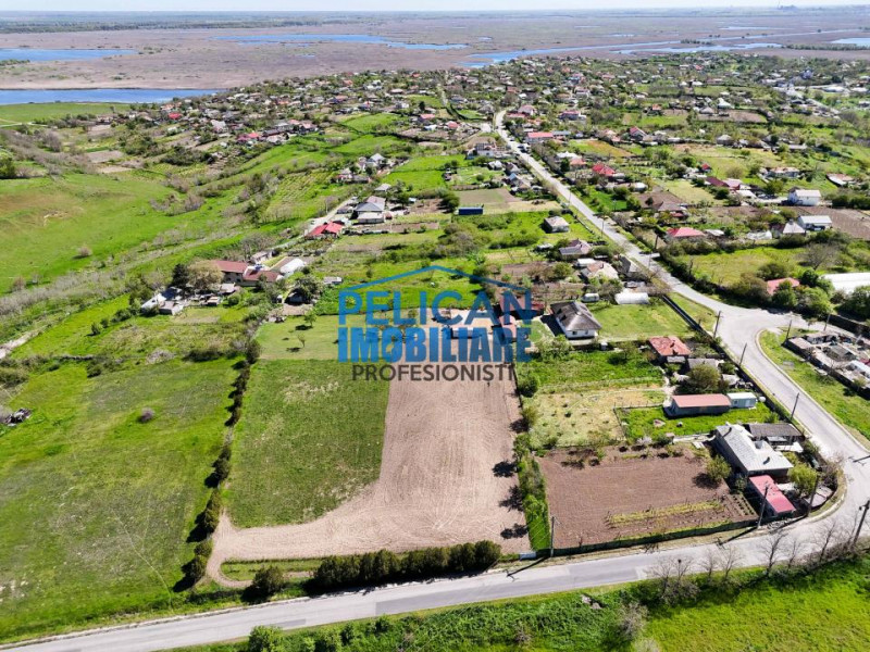 Teren intravilan SOMOVA, zonă deosebită, 5548MP