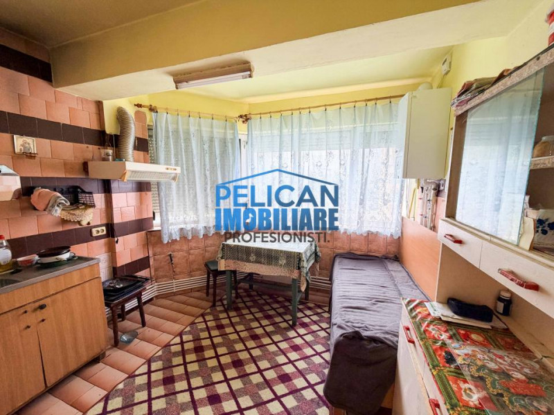 Spitalului, 2 camere, etaj 1, decomandat, 62MP